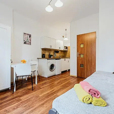 Delux1 Apartment *