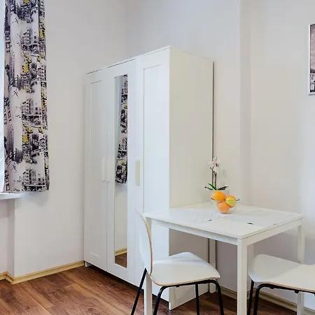 Delux1 Apartment
